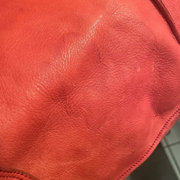 Extra Large Leather Red Tote Harbour 2nd - Picture 9 of 9